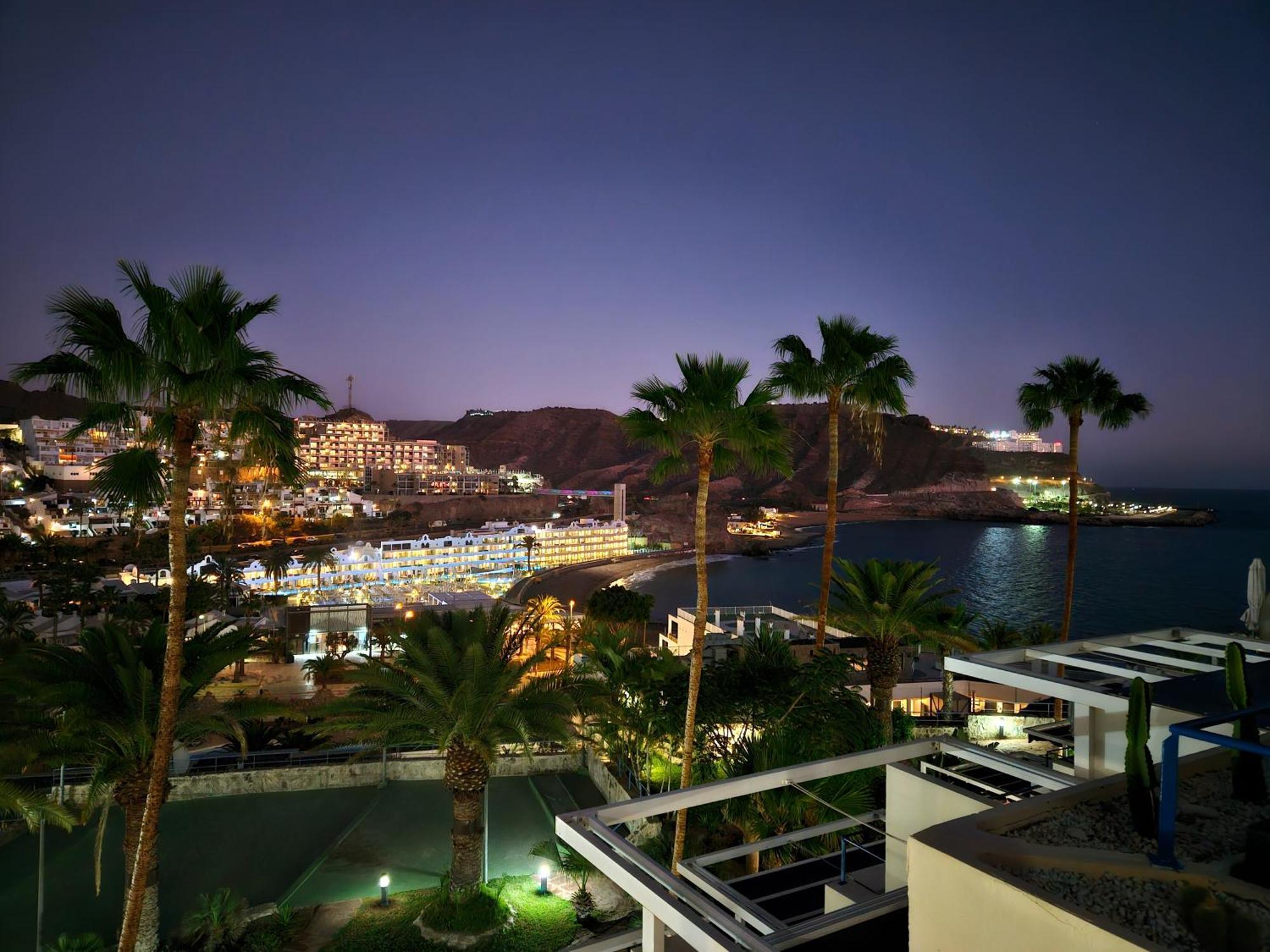 Ocean & Pool View Apartament プラヤ・デル・クーラ エクステリア 写真