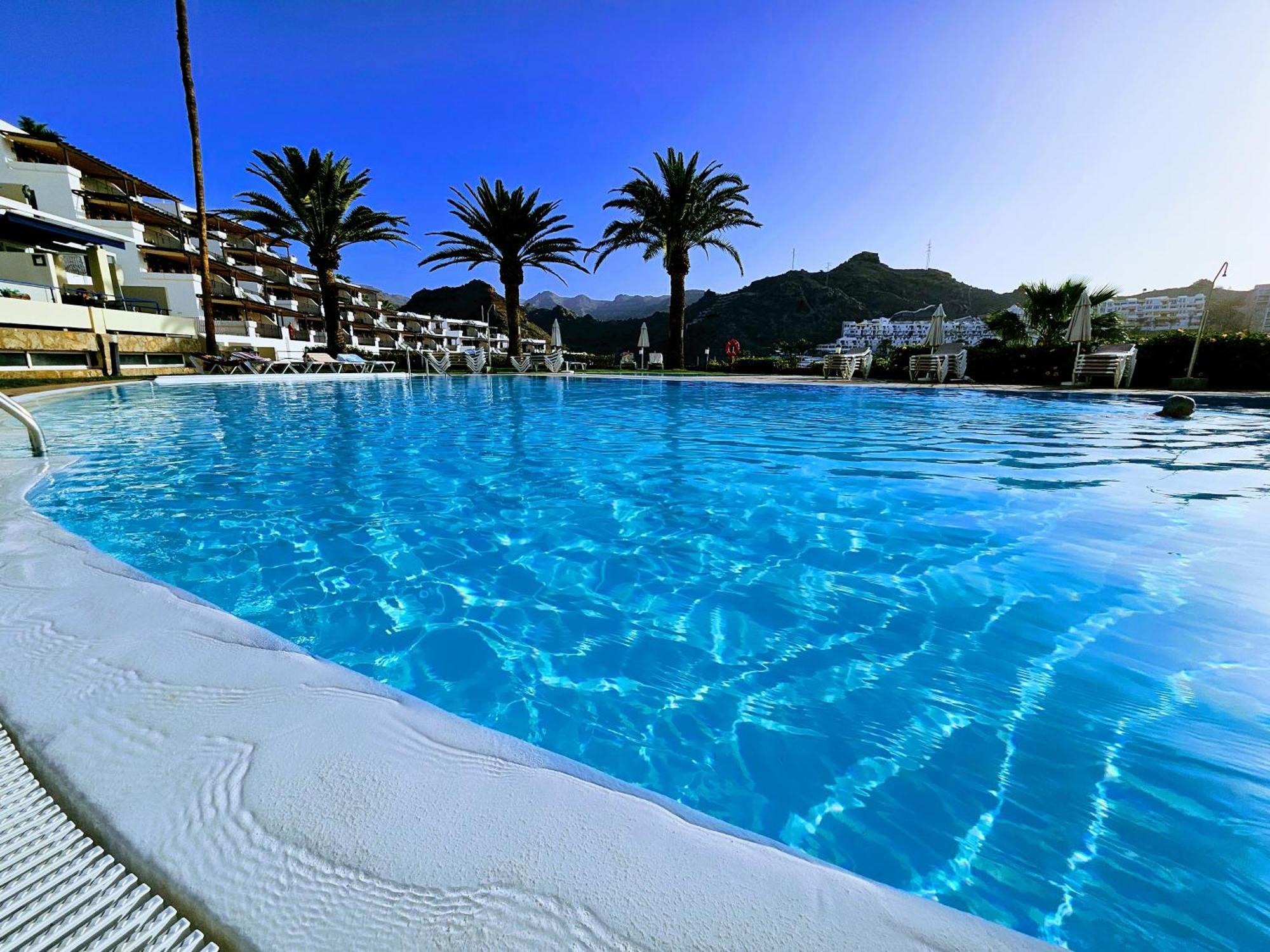 Ocean & Pool View Apartament プラヤ・デル・クーラ エクステリア 写真