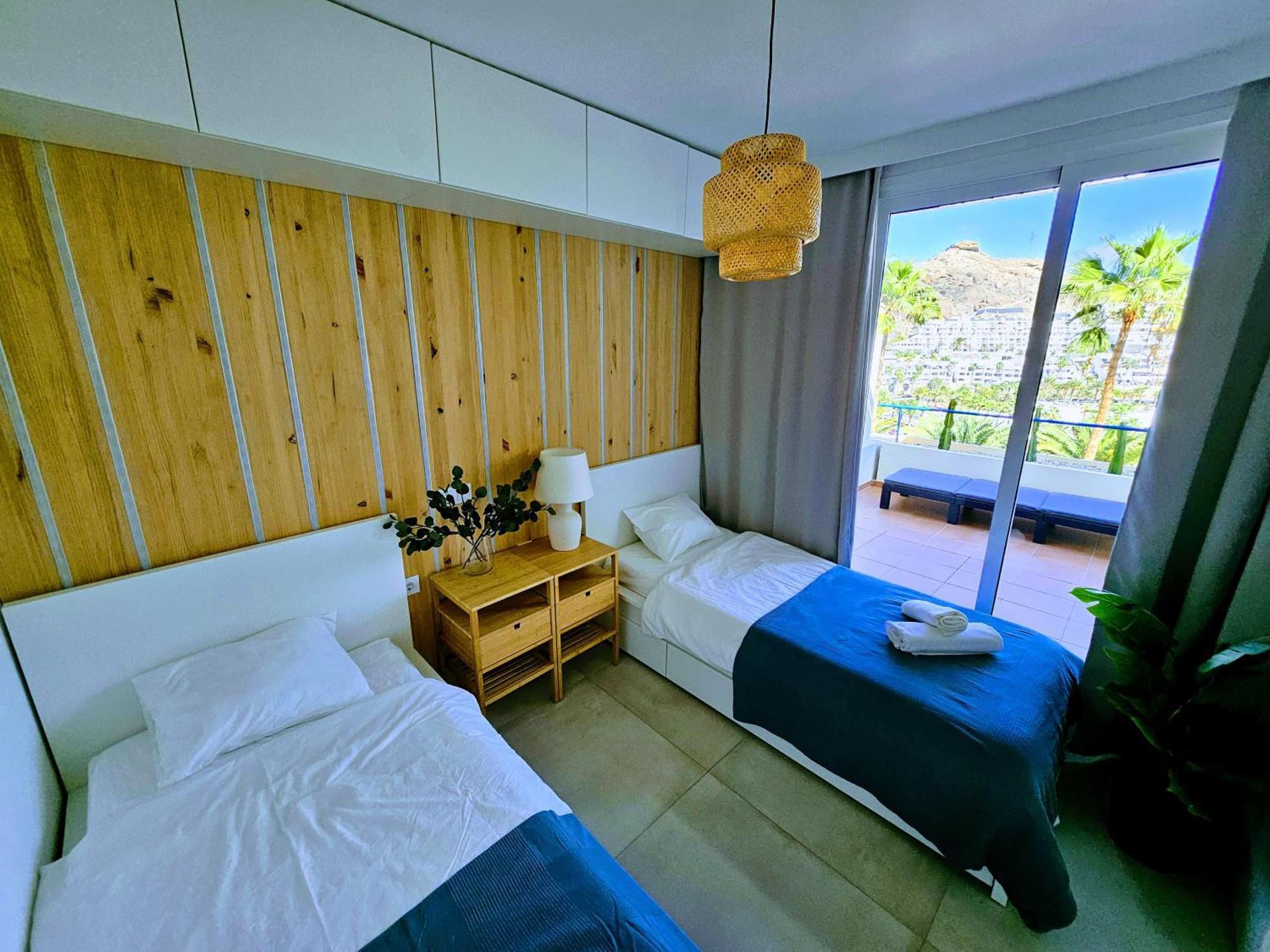 Ocean & Pool View Apartament プラヤ・デル・クーラ エクステリア 写真
