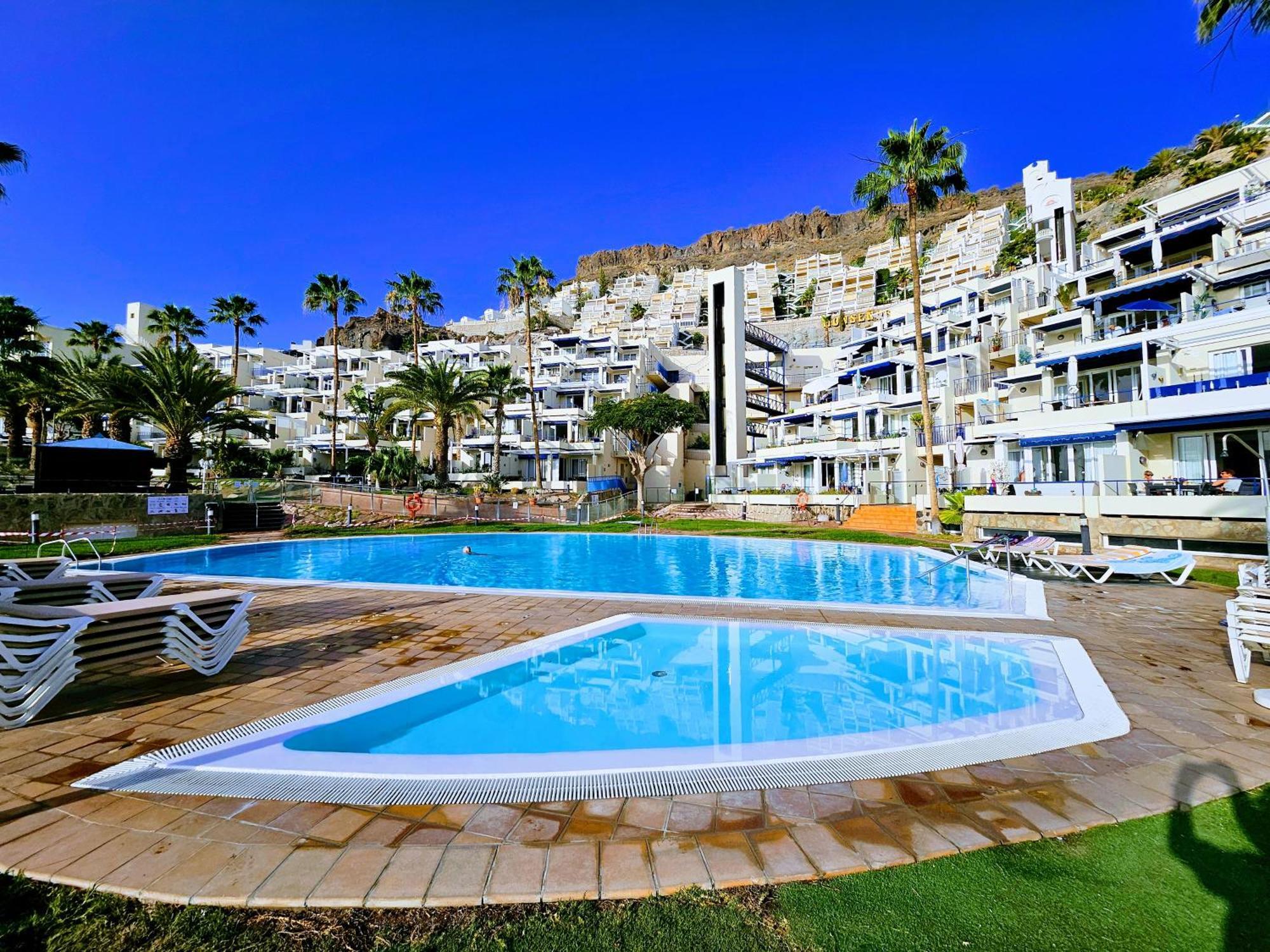 Ocean & Pool View Apartament プラヤ・デル・クーラ エクステリア 写真